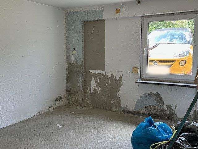 Wohnen auf einer Ebene - Großer sanierungbedürftiger Bungalow mit viel Potenzial - Einfamilienhaus Triptis | Angebot:24542218