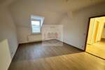 Etagenwohnung Gera Ostviertel - 3 Zimmer, 83 m&sup2;, 480&euro; | Angebot:25359875