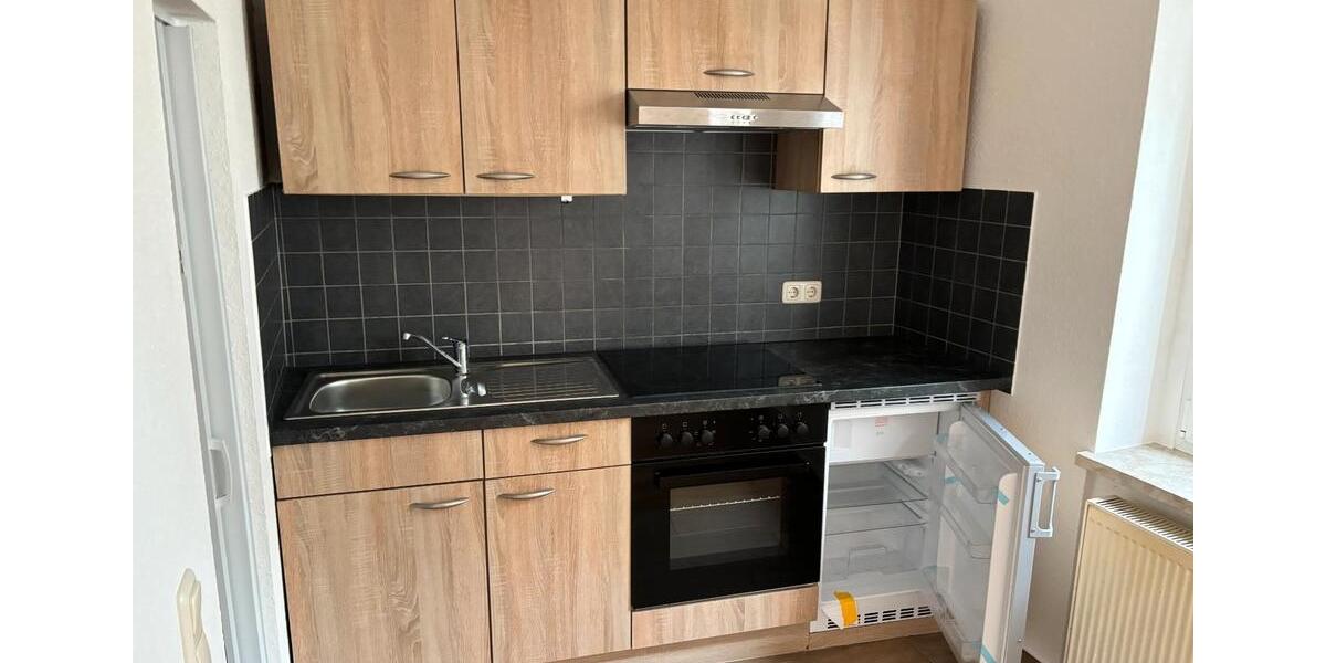 Etagenwohnung Eisenberg - 1 Zimmer, 30 m&sup2;, 250&euro; | Angebot:26677943