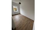 Etagenwohnung Crimmitschau - 3 Zimmer, 70 m&sup2;, 420&euro; | Angebot:26297235