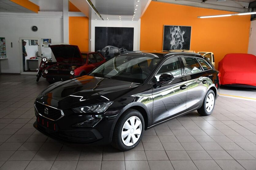 Seat Leon 121.200 km 14.950 € Eisenberg 07607