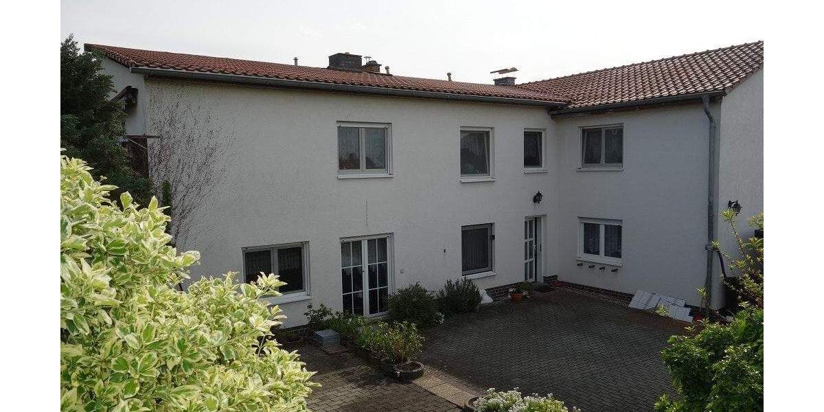 Doppelhaushälfte Werdau - 6 Zimmer, 210 m&sup2;, 260.000&euro; | Angebot:25037909