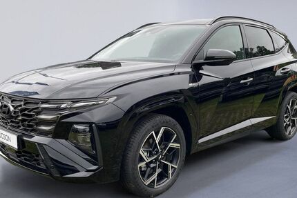 Hyundai TUCSON 2.500 km 37.990 € Zeitz 06712