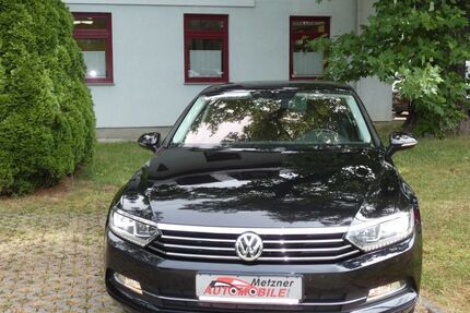 VW Passat 111.280 km 13.980 € Zwickau 08056