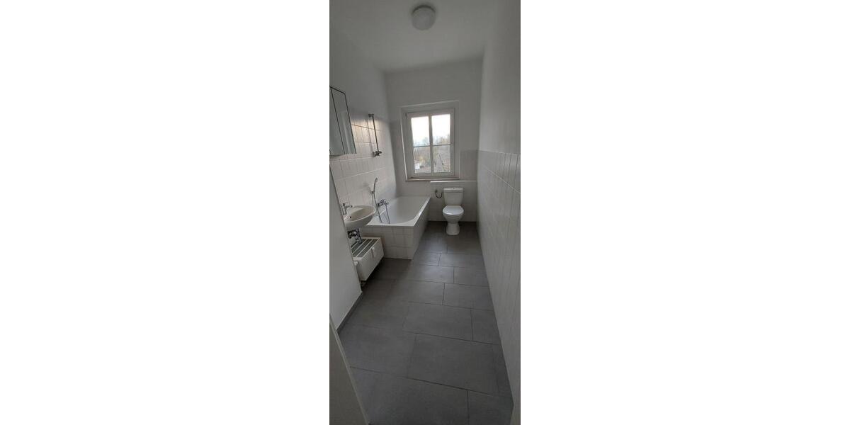 Etagenwohnung Meuselwitz - 3 Zimmer, 64 m&sup2;, 360&euro; | Angebot:26364254