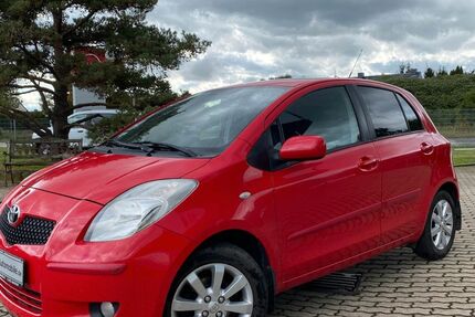 Toyota Yaris 76.990 km 5.890 &euro; Zeitz 06712