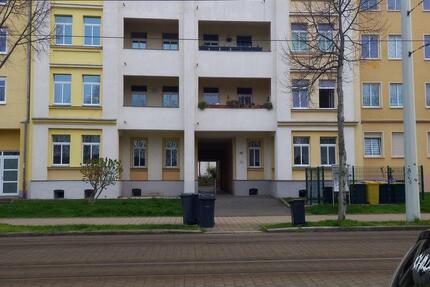 Erschwingliche EG(Hochpaterre)-2-Raumwohnung in 07545 Gera 2 zimmer