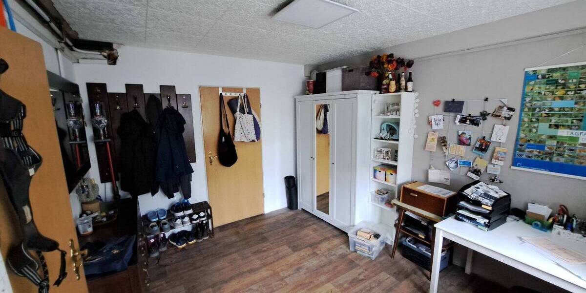 Einfamilienhaus Teuchern - 3 Zimmer, 96 m&sup2;, 145.000&euro; | Angebot:25776111