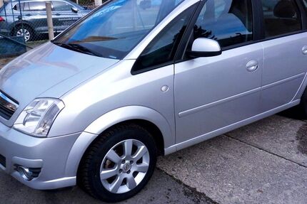 Opel Meriva 126.900 km 4.799 € Meerane 08393