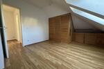 Sehr helle 2 Raum-Whg. mit Ausblick über die Stadt und Garage und *Bungalow auf dem Grundstück - Dachgeschoßwohnung Gera Ostviertel | Angebot:26334867