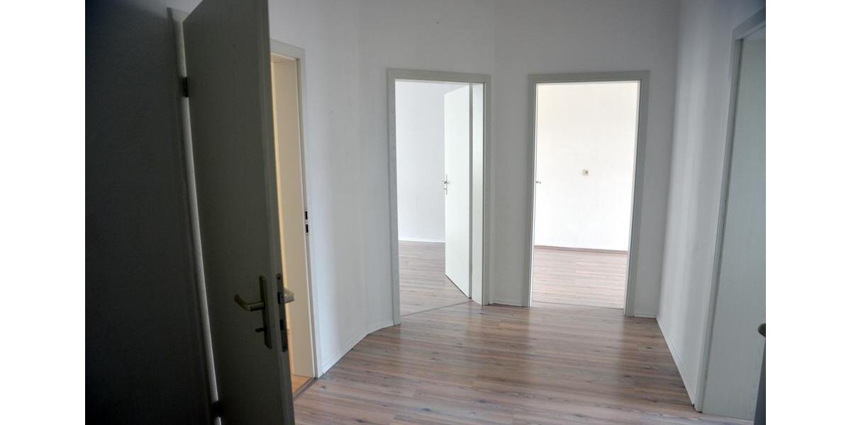Etagenwohnung Gera Debschwitz - 2 Zimmer, 60 m&sup2;, 375&euro; | Angebot:26464157