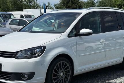 VW Touran 215.000 km 9.490 &euro; Schleifreisen 07629