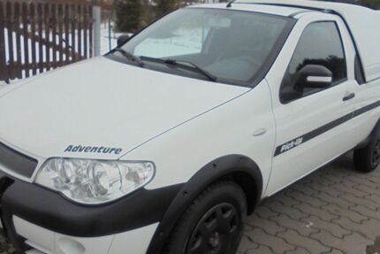 Fiat Strada 121.850 km 8.999 &euro; Schleifreisen 07629