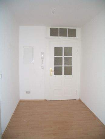 Etagenwohnung Zeulenroda-Triebes Zeulenroda - 3 Zimmer, 74 m&sup2;, 410&euro; | Angebot:26751572