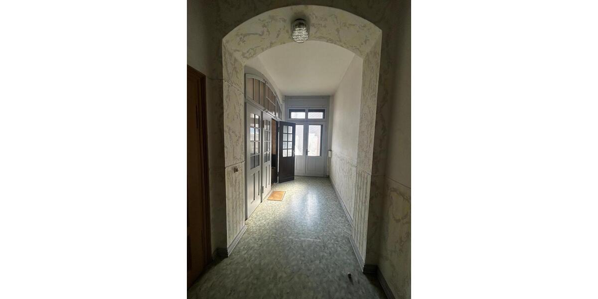 Hochparterre Crimmitschau - 2 Zimmer, 72 m&sup2;, 400&euro; | Angebot:26287903