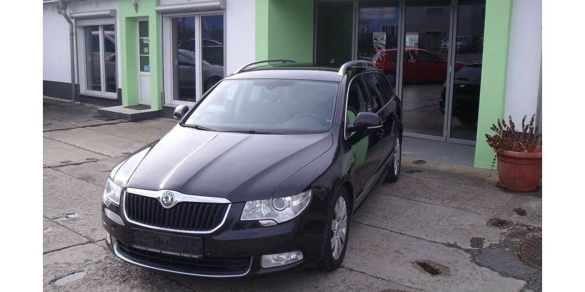 Skoda Superb 143.000 km 9.260 &euro; Gera 07551