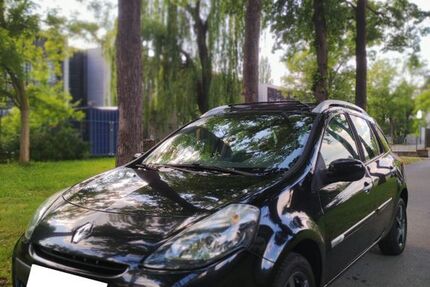 Renault Clio 173.900 km 3.099 &euro; Gera 07548