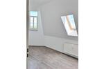 Dachgeschoßwohnung Meerane - 4 Zimmer, 127 m&sup2;, 730&euro; | Angebot:26293189
