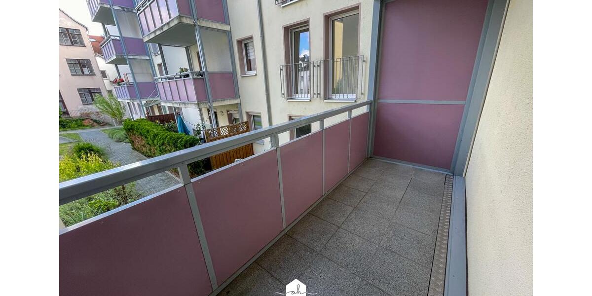 Dachgeschoßwohnung Gera - 1 Zimmer, 36 m&sup2;, 285&euro; | Angebot:26262236