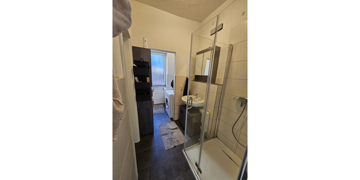 Erdgeschoßwohnung Meerane - 2 Zimmer, 40 m&sup2;, 335&euro; | Angebot:26558625
