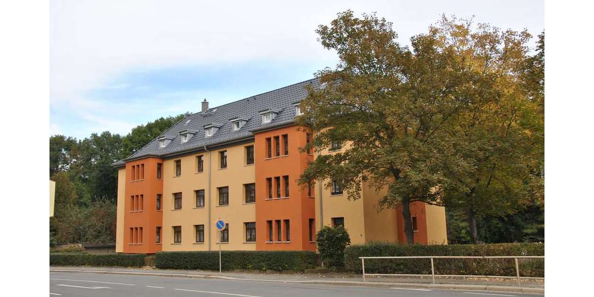Etagenwohnung Werdau - 2 Zimmer, 59 m&sup2;, 353&euro; | Angebot:25314502
