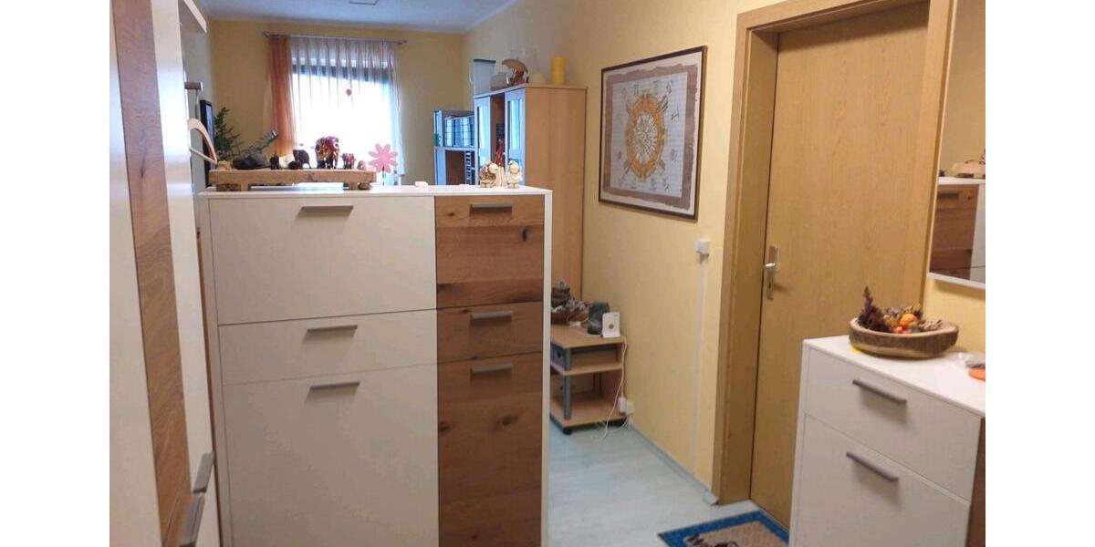 Etagenwohnung Gera Bieblach-Ost - 4 Zimmer, 92 m&sup2;, 75.000&euro; | Angebot:26949726