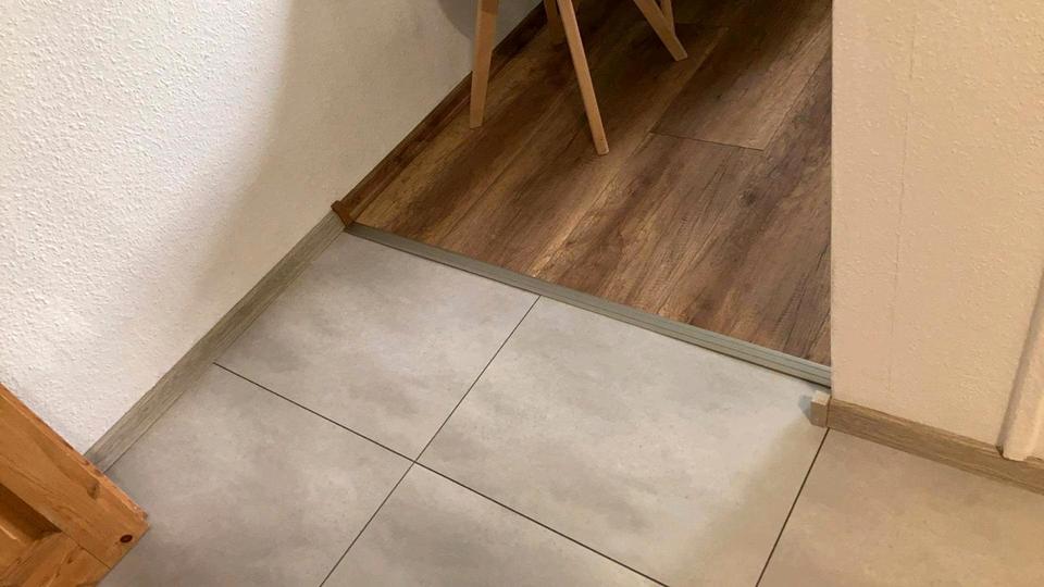 Etagenwohnung Crimmitschau - 1 Zimmer, 41 m&sup2;, 24.900&euro; | Angebot:26864395