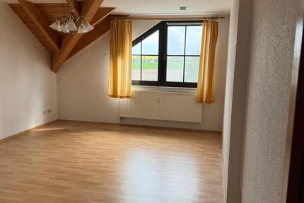 Wohnung Schmölln - 1 Zimmer, 46 m&sup2;, 437&euro; | Angebot:26444477