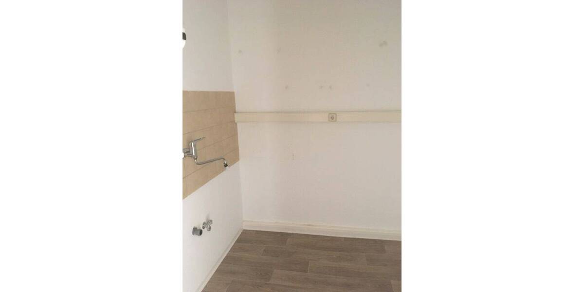 Etagenwohnung Gera Lusan - 3 Zimmer, 57 m&sup2;, 330&euro; | Angebot:26542766