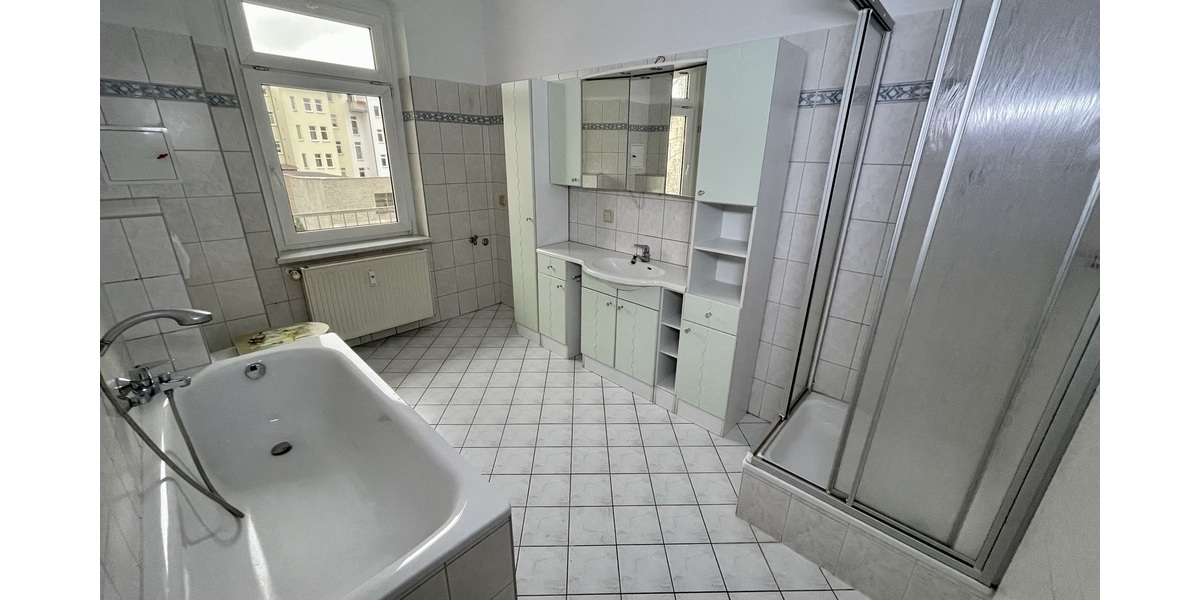2 Raum Wohnung mit Balkon, Wanne +Dusche im begehrten Wohnviertel von Gera-Untermhaus - Etagenwohnung Gera Debschwitz | Angebot:27330173