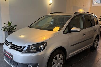 VW Touran 161.812 km 8.799 &euro; Gera 07552