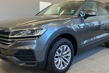 VW Touareg 123.996 km 39.530 &euro; Gera 07546