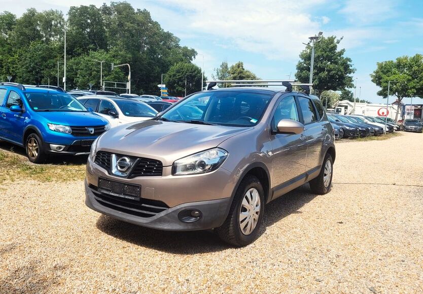 Nissan Qashqai 189.282 km 4.980 € Zwickau 08056
