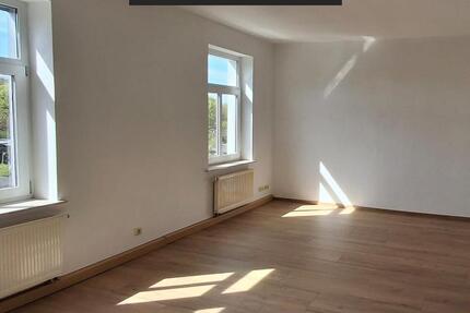 Wohnung Gera Alt-Taubenpreskeln - 3 Zimmer, 91 m&sup2;, 560&euro; | Angebot:26632733