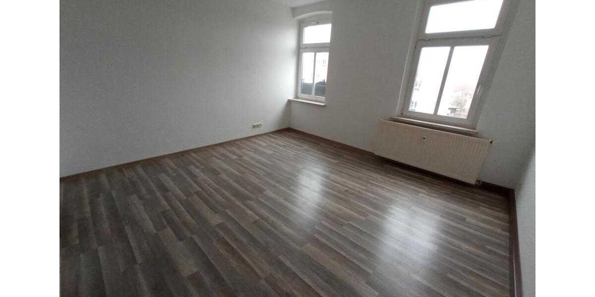 Etagenwohnung Schmölln - 2 Zimmer, 37 m&sup2;, 235&euro; | Angebot:26268427