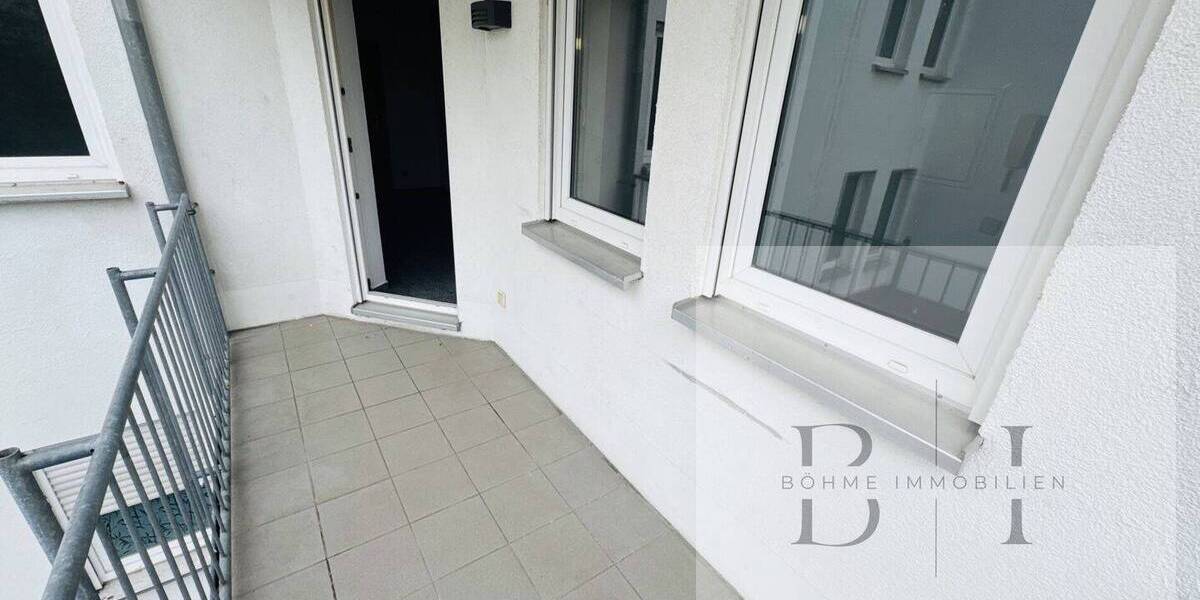 Etagenwohnung Gera Ostviertel - 3 Zimmer, 104 m&sup2;, 89.000&euro; | Angebot:26202172