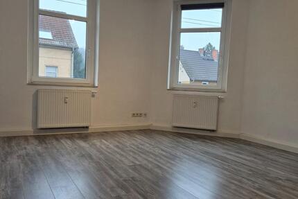 Schöne 4-Raum-Wohnung im Norden von Gera zu vermieten 4 zimmer