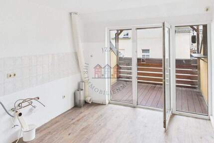 Wohnung Gera Innenstadt - 4 Zimmer, 116 m&sup2;, 816&euro; | Angebot:25532921