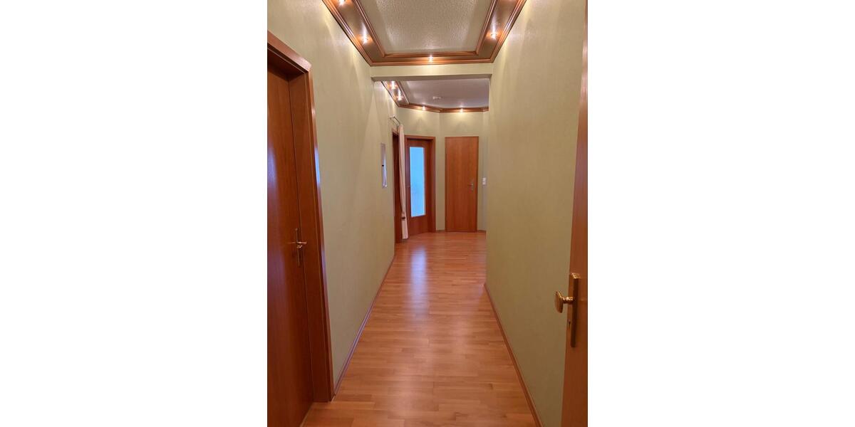 Etagenwohnung Weida - 4 Zimmer, 83 m&sup2;, 79.900&euro; | Angebot:26942154