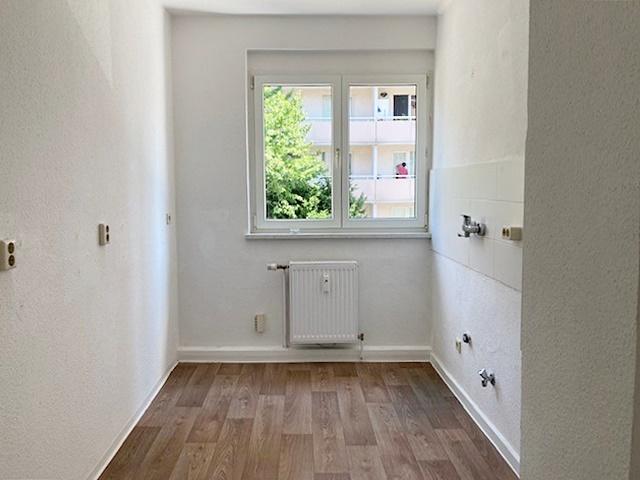 Etagenwohnung Hermsdorf - 3 Zimmer, 60 m&sup2;, 350&euro; | Angebot:25543306