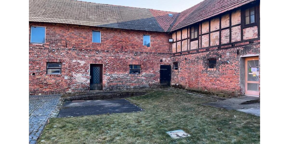 Bauernhaus, Landhaus Triptis - 14 Zimmer, 400 m&sup2;, 288.000&euro; | Angebot:25751321