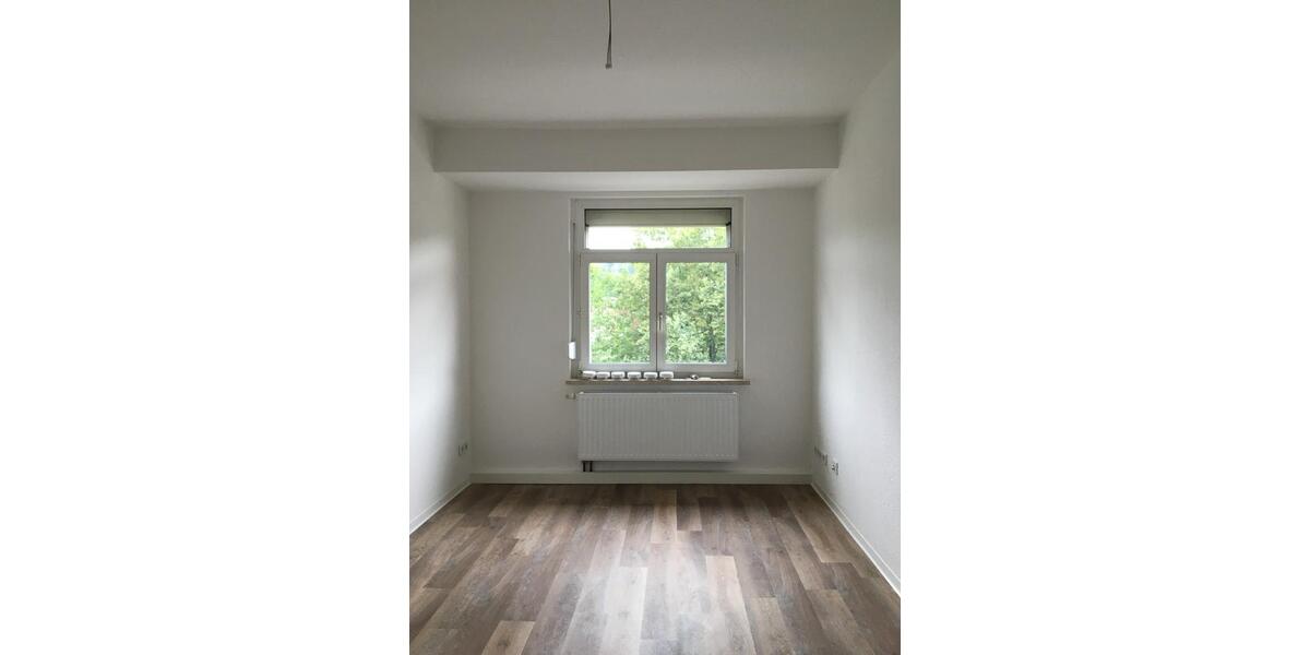 Etagenwohnung Gera Debschwitz - 4 Zimmer, 84 m&sup2;, 715&euro; | Angebot:25984851