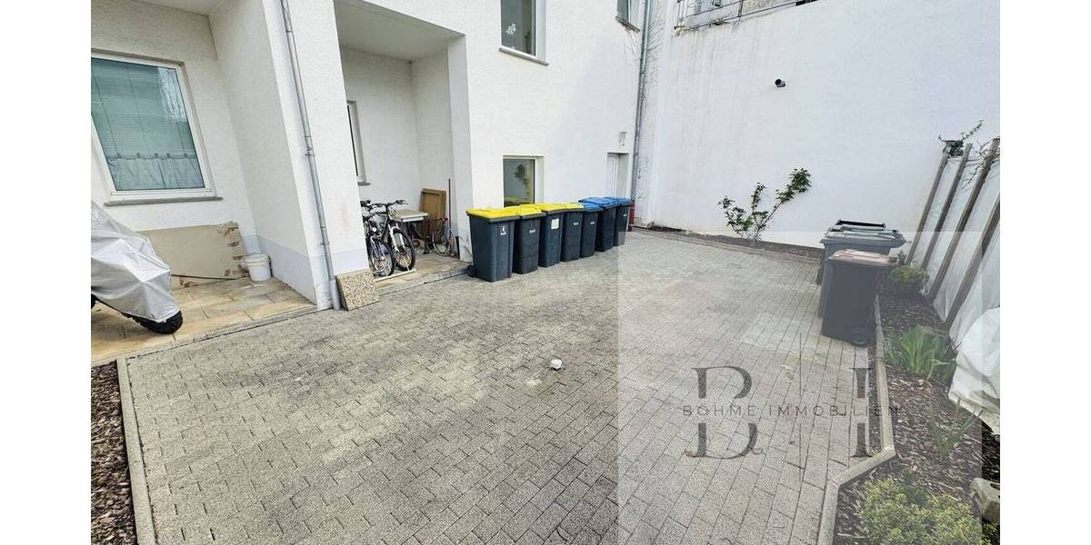 Etagenwohnung Gera Innenstadt - 2 Zimmer, 52 m&sup2;, 350&euro; | Angebot:26273818