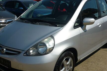 Honda Jazz 135.000 km 3.900 € Gera 07548