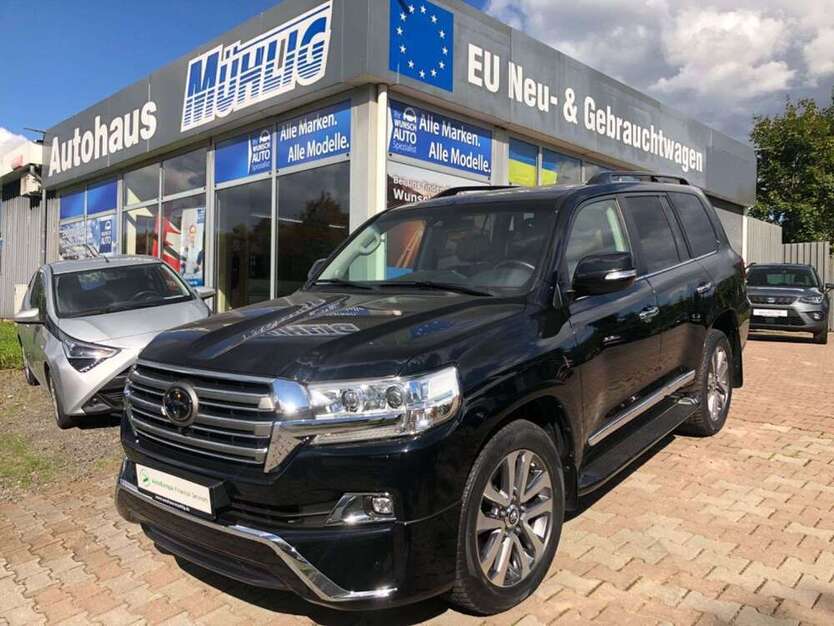 Land Cruiser