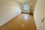 **Ihr neues Zuhause wartet: 4-Raum-Wohnung mit Komfort-Badezimmer und großzügigem Wohnambiente!** - Dachgeschoßwohnung Gera Alt-Bieblach | Angebot:26876574