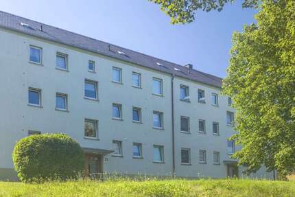 Wohnung zum Mieten in Zeulenroda-Triebes 358,20 € 59.7 m² 3 zimmer