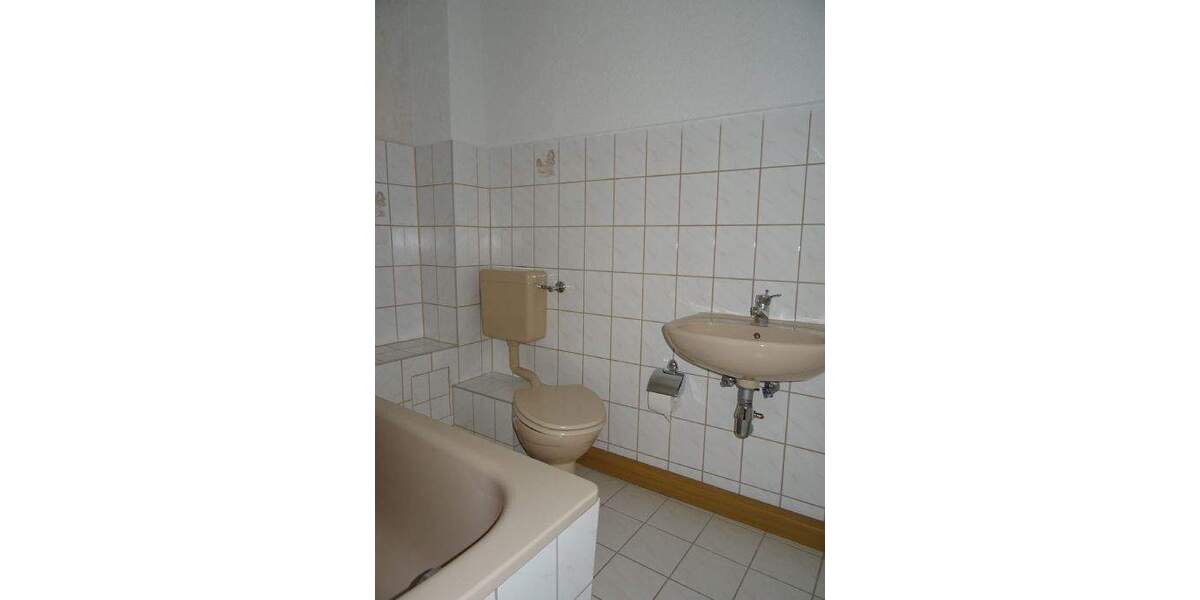 Etagenwohnung Zeulenroda-Triebes Zeulenroda - 2 Zimmer, 54 m&sup2;, 300&euro; | Angebot:26742061