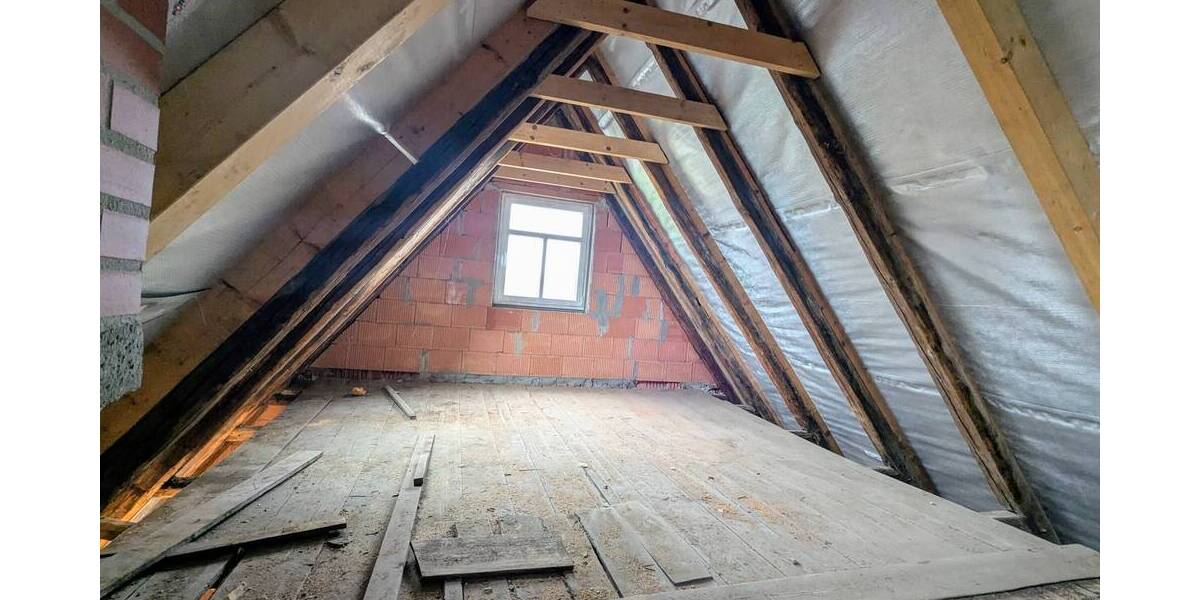 Mehrfamilienhaus, Wohnhaus Eisenberg - 4 Zimmer, 143 m&sup2;, 99.000&euro; | Angebot:25741019