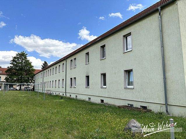 Etagenwohnung Elsteraue Profen - 3 Zimmer, 63 m&sup2;, 390&euro; | Angebot:23111677